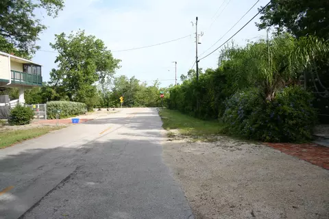 62 Central Ave, Key Largo, FL 33037 photo 2