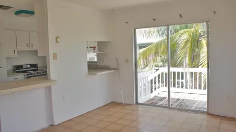 73 E Cahill Ct, Big Pine Key, FL 33043 photo 10