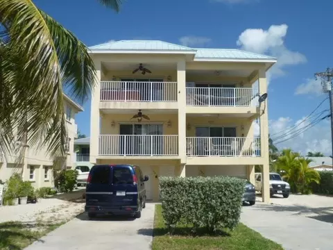 305 E Ocean Dr #KEY colony, Key Colony Beach, FL 33051 photo 1