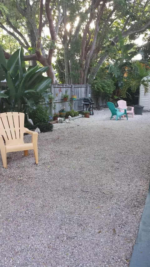 440 4th Rd, Key Largo, FL 33037 photo 3