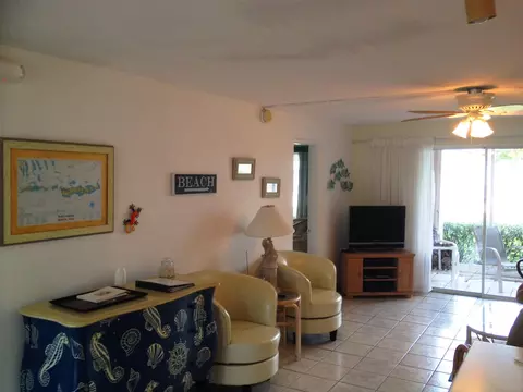 501 Ocean Dr #7, Key Colony Beach, FL 33051 photo 5