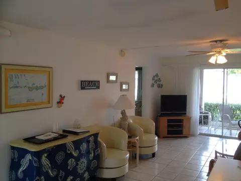 501 Ocean Dr #7, Key Colony Beach, FL 33051 photo 7