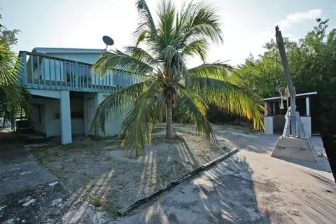 29065 Iris Dr, Big Pine Key, FL 33043 photo 1