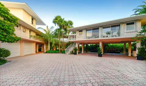 107 Sunset Dr, Marathon, FL 33050 photo 5