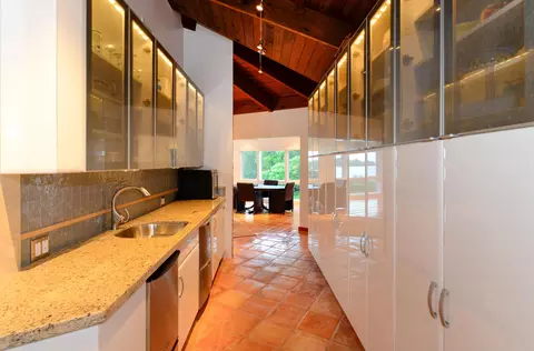 107 Sunset Dr, Marathon, FL 33050 photo 10