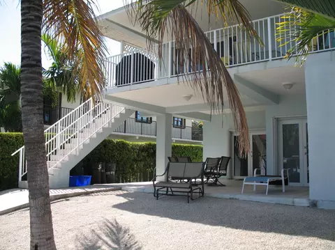 500 9th St #KEY colony, Key Colony Beach, FL 33051 photo 3