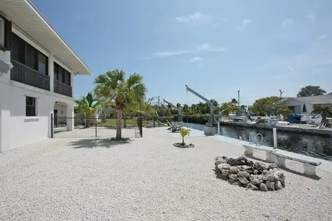 30438 Hawk Ln, Big Pine Key, FL 33043 photo 7