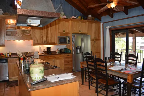 29357 Independence Ave, Big Pine Key, FL 33043 photo 9