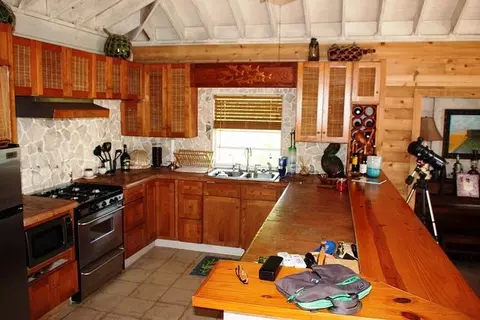 20 Cooks Is, Big Pine Key, FL 33043 photo 5