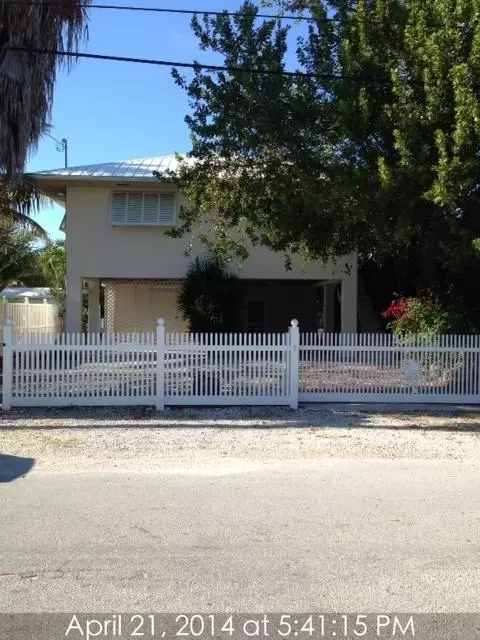 29169 Cedar Dr, Big Pine Key, FL 33043 photo 1