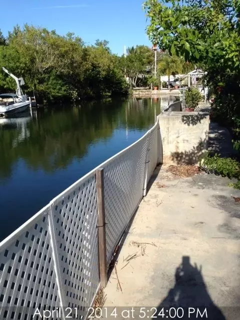 29169 Cedar Dr, Big Pine Key, FL 33043 photo 5