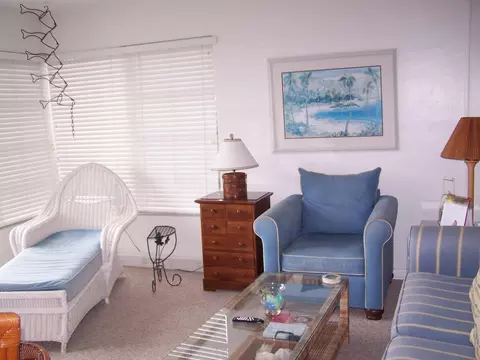 581 Ocean Dr #36, Key Colony Beach, FL 33051 photo 2
