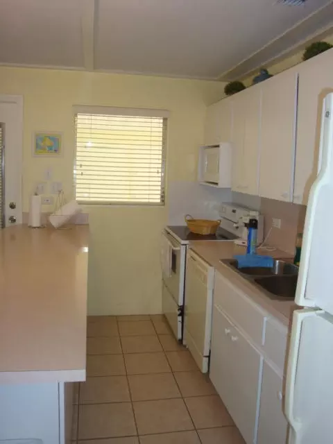 380 9th St #KEY colony, Key Colony Beach, FL 33051 photo 9