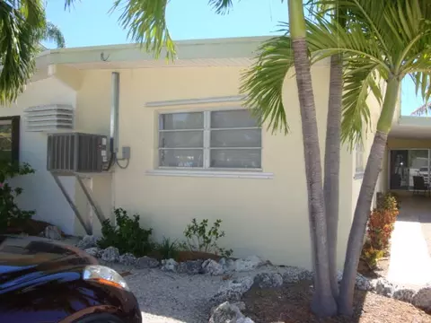380 9th St #KEY colony, Key Colony Beach, FL 33051 photo 2