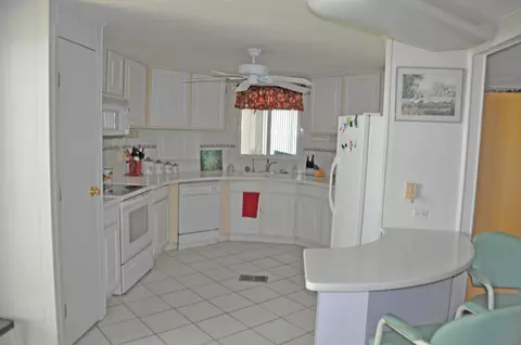 905 S Ruby Dr, Key Largo, FL 33037 photo 4