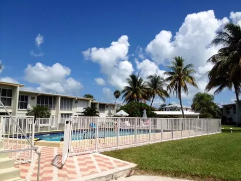 501 E Ocean Dr #2, Key Colony, FL 33051 photo 8