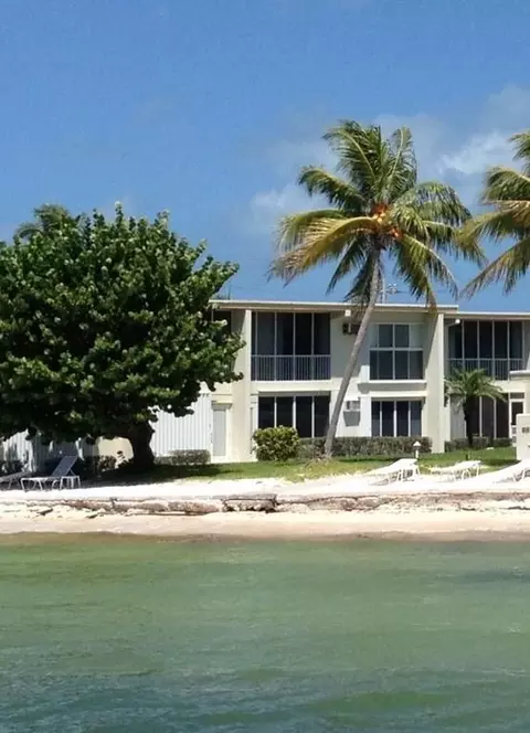 501 E Ocean Dr #2, Key Colony, FL 33051 photo 3