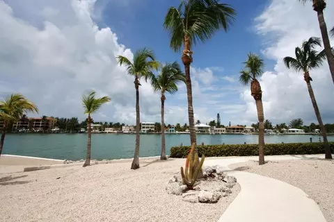 2000 Coco Plum Dr #101, Marathon, FL 33050 photo 20