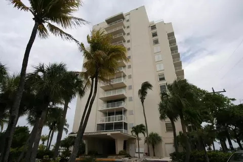 2000 Coco Plum Dr #101, Marathon, FL 33050 photo 1