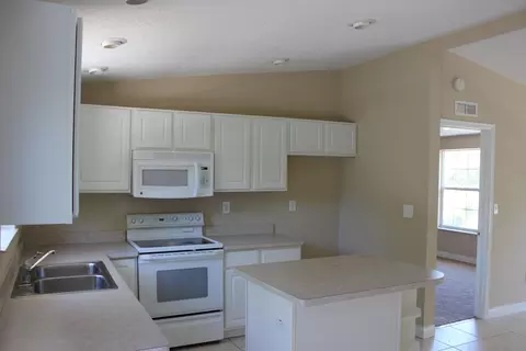 57507 Bailey St, Marathon, FL 33050 photo 5