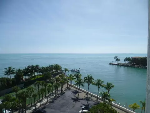 2000 Coco Plum Dr #702, Marathon, FL 33050 photo 1