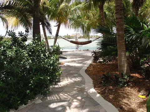 245 S Point Dr, Sugarloaf Key, FL 33042 photo 46