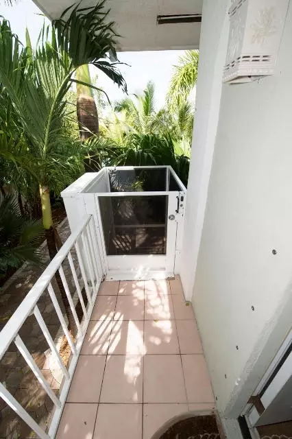 245 S Point Dr, Sugarloaf Key, FL 33042 photo 43