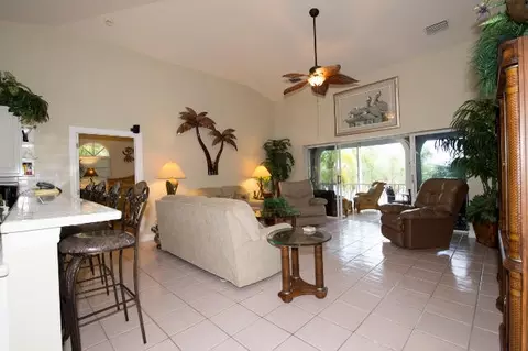 245 S Point Dr, Sugarloaf Key, FL 33042 photo 16