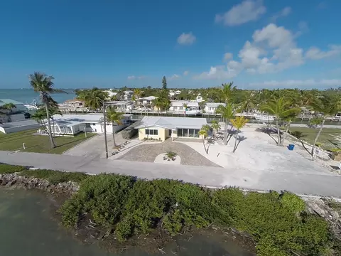 1099 86th Street Ocean Street Ocean, Marathon, FL 33050 photo 2