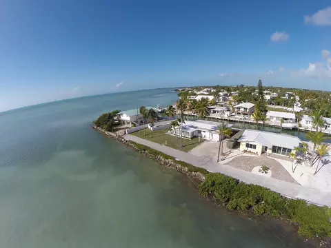 1099 86th Street Ocean Street Ocean, Marathon, FL 33050 photo 3