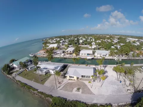 1099 86th Street Ocean Street Ocean, Marathon, FL 33050 photo 4