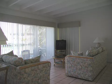 400 10th St #KEY colony, Key Colony Beach, FL 33051 photo 3
