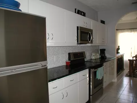 341 9th St #KEY colony, Key Colony Beach, FL 33051 photo 12