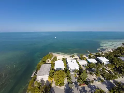 258 Gulfview Dr, Islamorada, FL 33036 photo 1