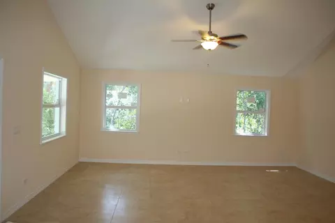 231 Lignumvitae Dr, Key Largo, FL 33037 photo 2