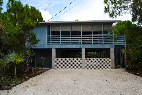 2645 Pine Ave, Big Pine Key, FL 33043 photo 1