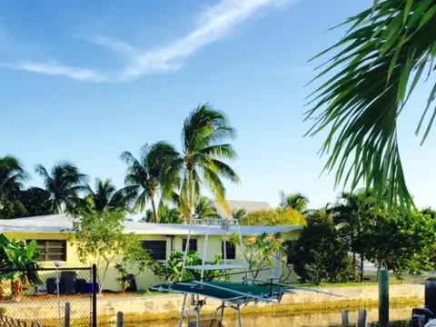30 E Cahill Ct, Big Pine Key, FL 33043 photo 12