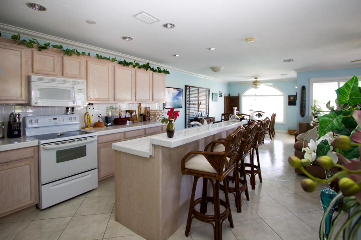 311 5th St, Key Colony, FL 33051 photo 9