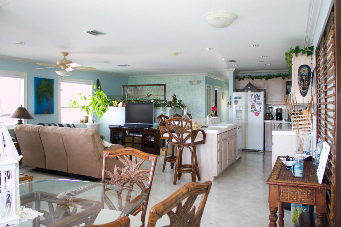 311 5th St, Key Colony, FL 33051 photo 6