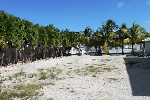 29080 Cedar Dr, Big Pine Key, FL 33043 photo 15