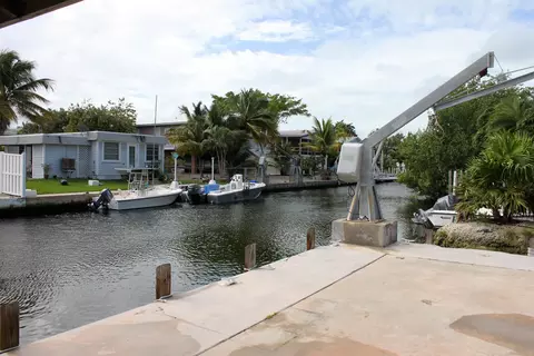 29080 Cedar Dr, Big Pine Key, FL 33043 photo 10