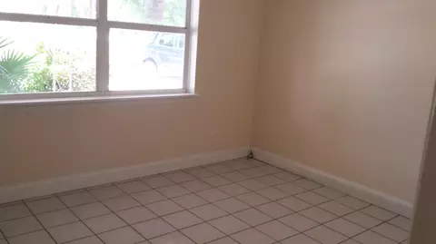 2126 Dolphin Dr, Marathon, FL 33050 photo 5