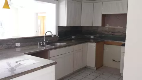 2126 Dolphin Dr, Marathon, FL 33050 photo 4