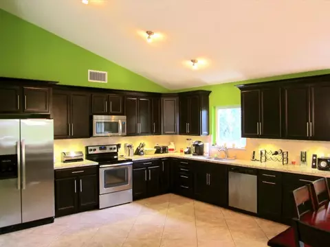 1017 Snapper Ln, Key Largo, FL 33037 photo 2