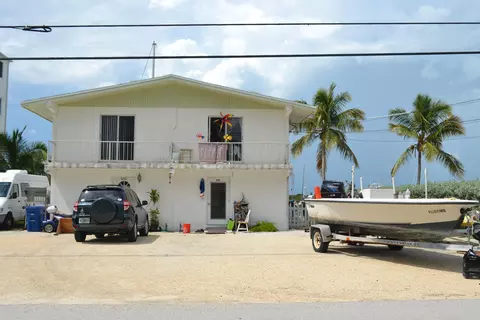 1109 Sombrero Blvd, Marathon, FL 33050 photo 1