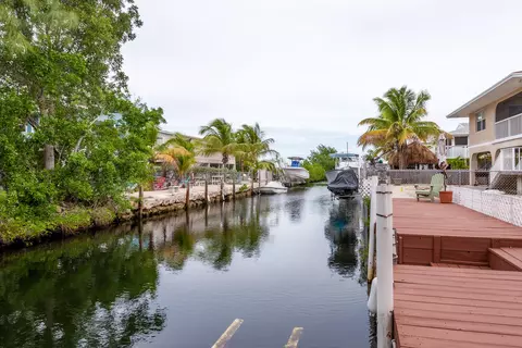 3952 Eugene Rd, Big Pine Key, FL 33043 photo 2