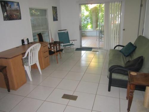 21 Rose Pl, Key Largo, FL 33037 photo 6