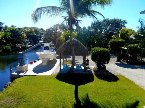 589 Pine Ln, Big Pine Key, FL 33043 photo 13