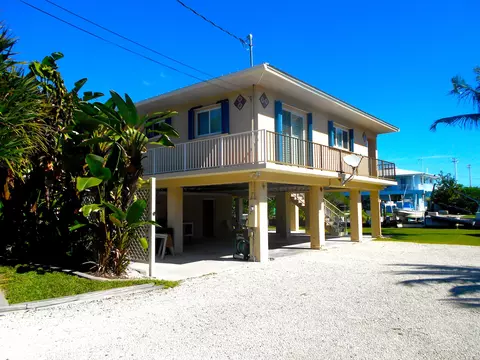 589 Pine Ln, Big Pine Key, FL 33043 photo 4