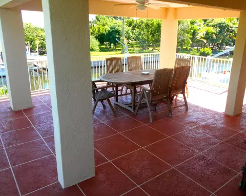 589 Pine Ln, Big Pine Key, FL 33043 photo 11
